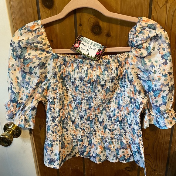 Square Neck Floral Top - Picture 3 of 4